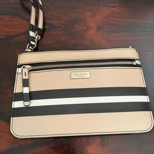 KATE SPADE wristlet